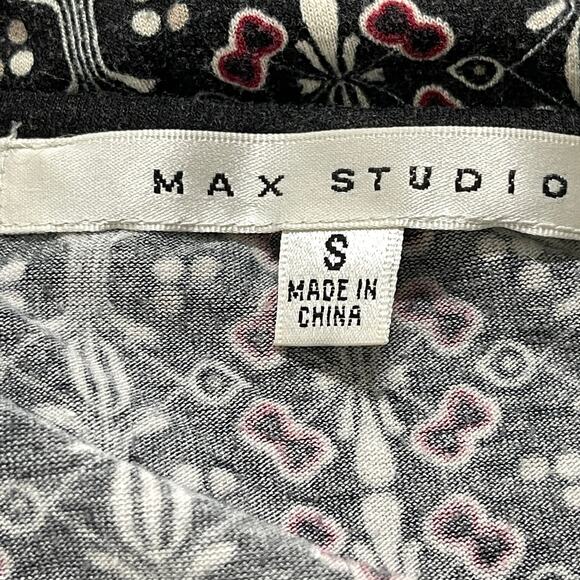 Max Studio Boho Tunic Top Women Size S Small Black Red All Over Print Scoop Neck - Picture 7 of 8